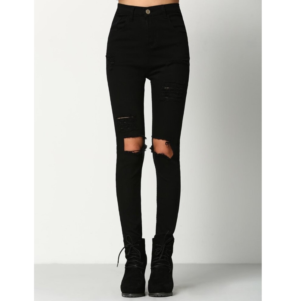 🆕 Shein Pull On Ripped Jeggings